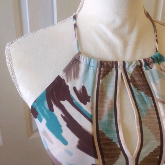 Rare BCBG Maxazria Brown/Teal Print Keyhole Halter Top Women's Size Small - Picture 2 of 8